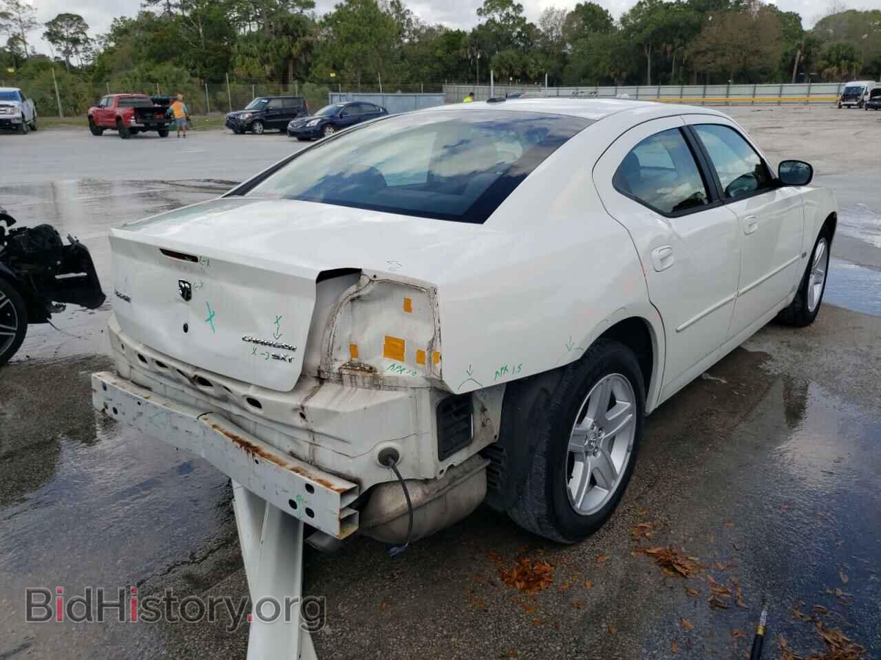 2010 DODGE CHARGER - VIN: 2B3CA3CV4AH188054 - Фото 4