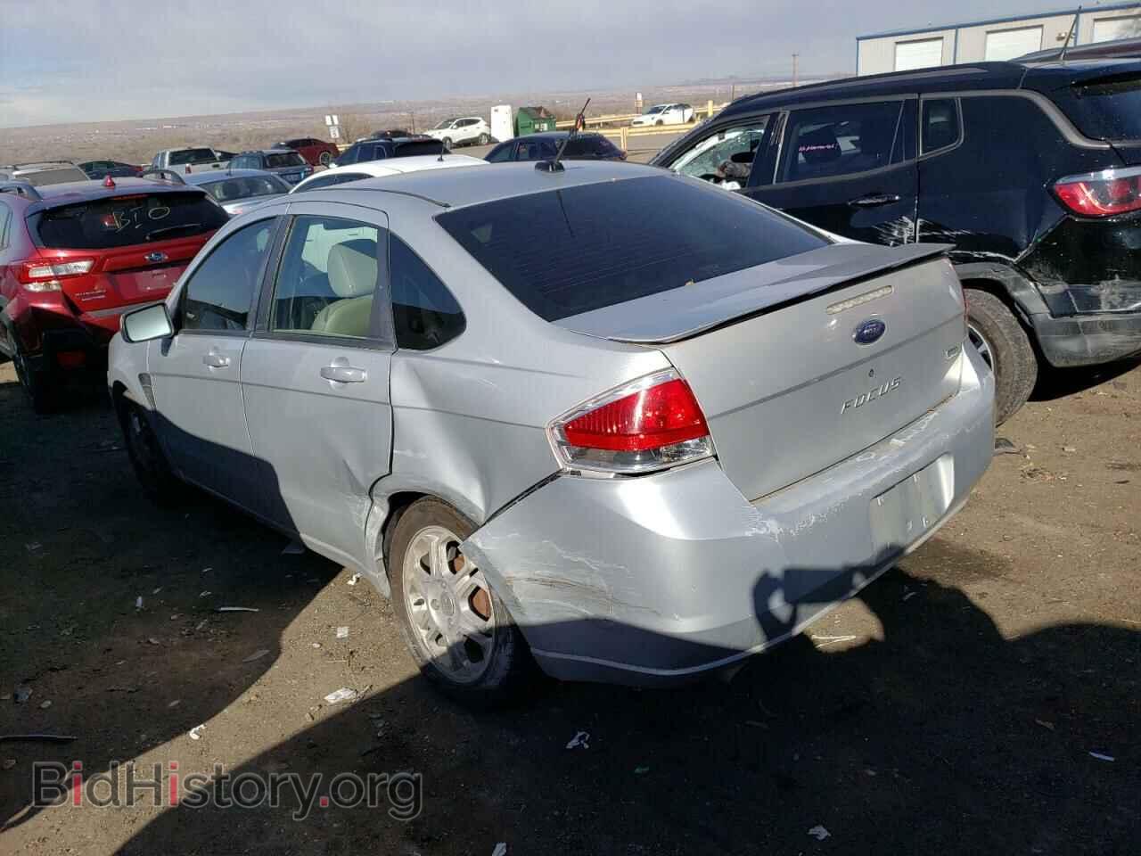 2008 FORD FOCUS - VIN: 1FAHP35N78W253271 - Фото 2