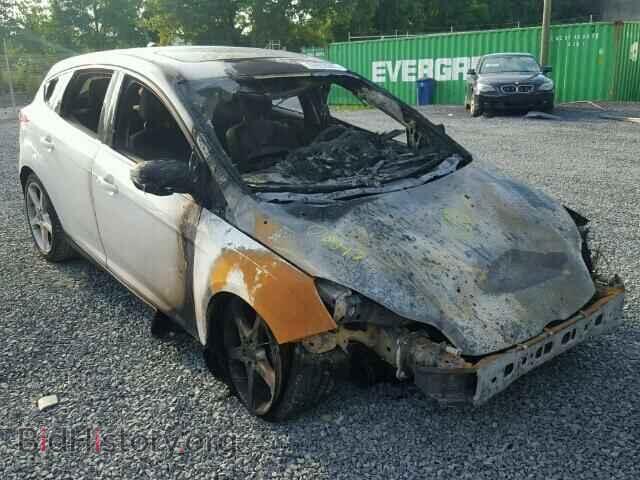 Photo 1FAHP3N23CL281715 - FORD FOCUS 2012