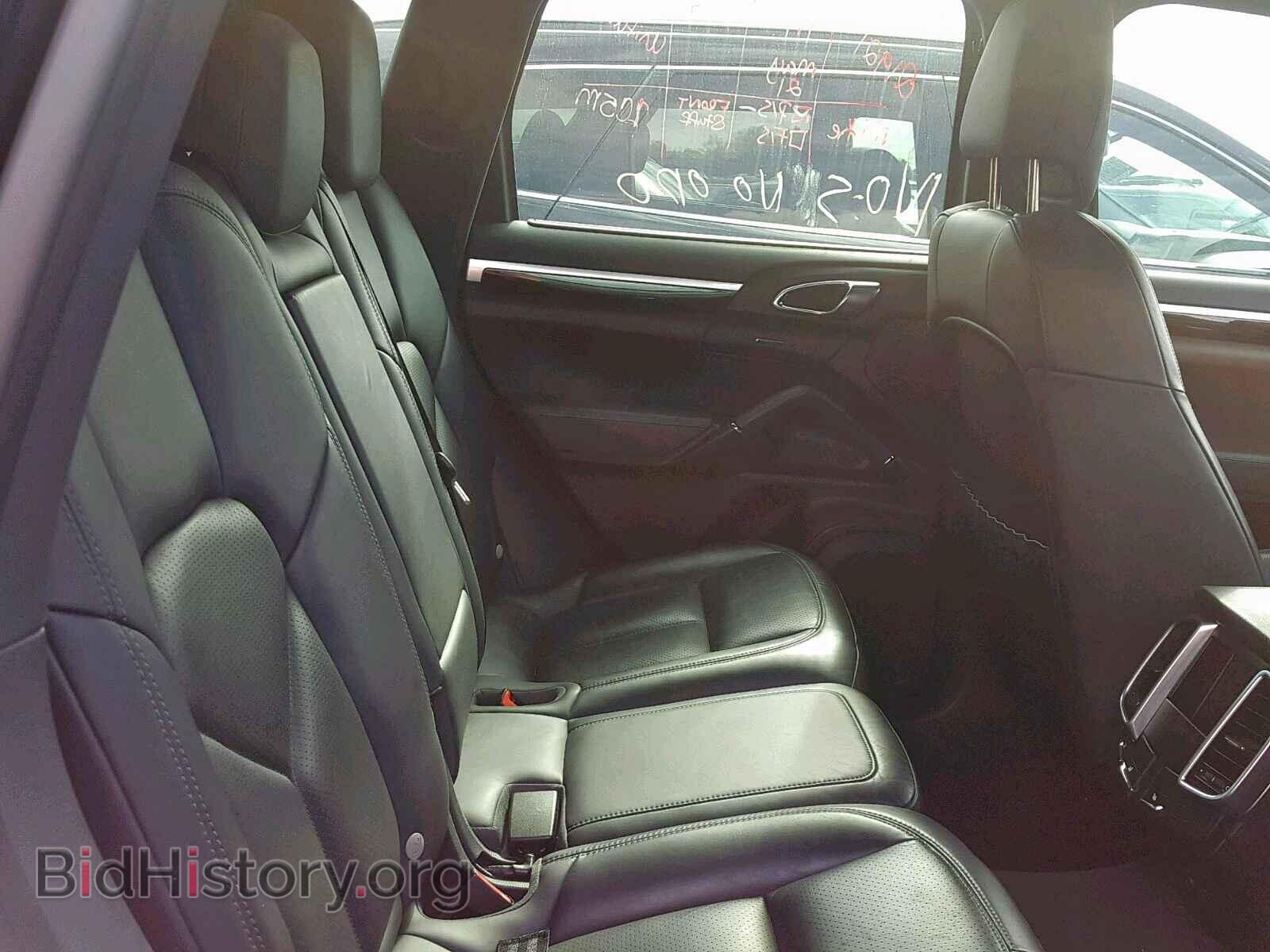 2016 PORSCHE CAYENNE - VIN: WP1AA2A25GLA08650 - Photo 6