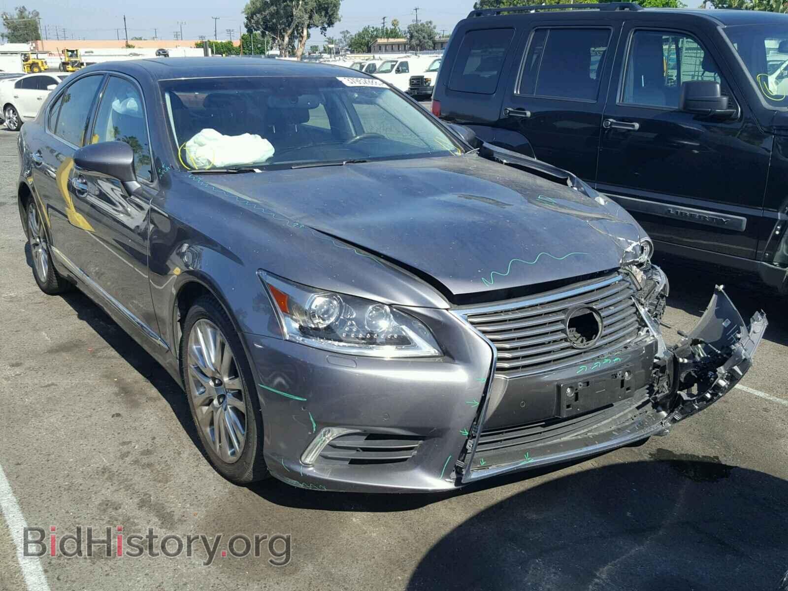 Photo JTHBL5EFXE5130032 - LEXUS LS460 2014