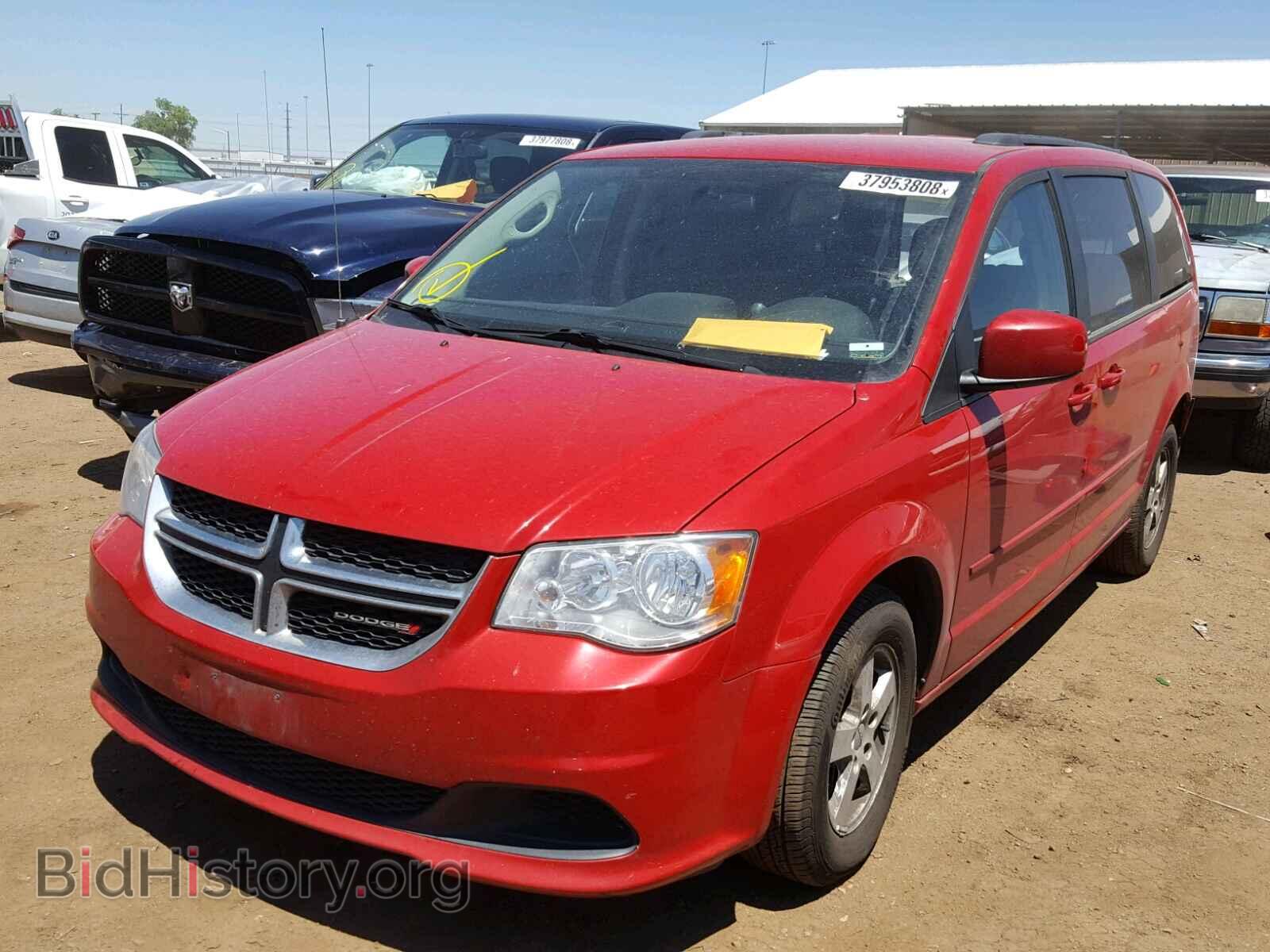 2013 DODGE CARAVAN - VIN: 2C4RDGCG2DR552186 - Фото 2