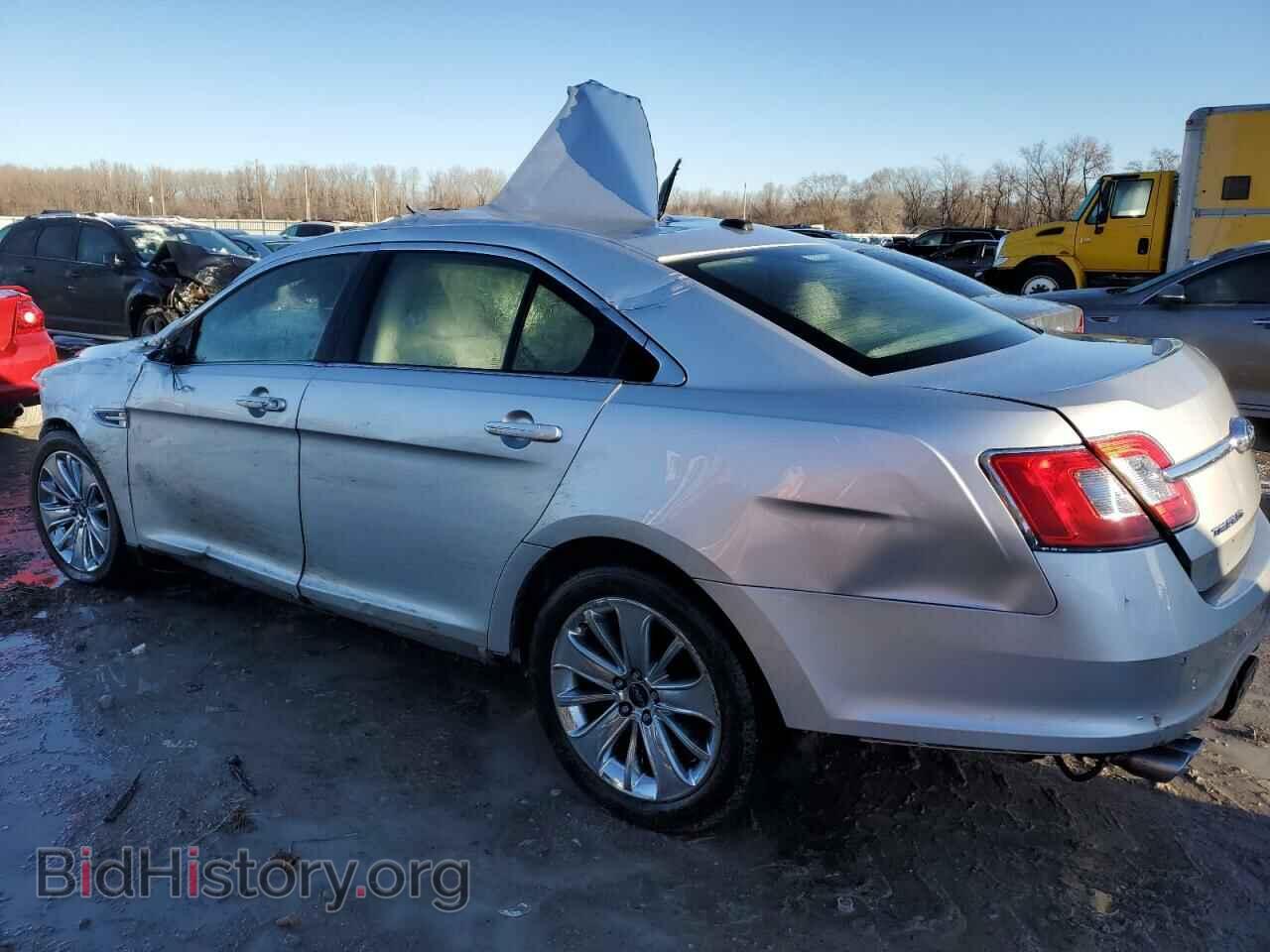 2012 FORD TAURUS - VIN: 1FAHP2FW1CG123510 - Фото 2