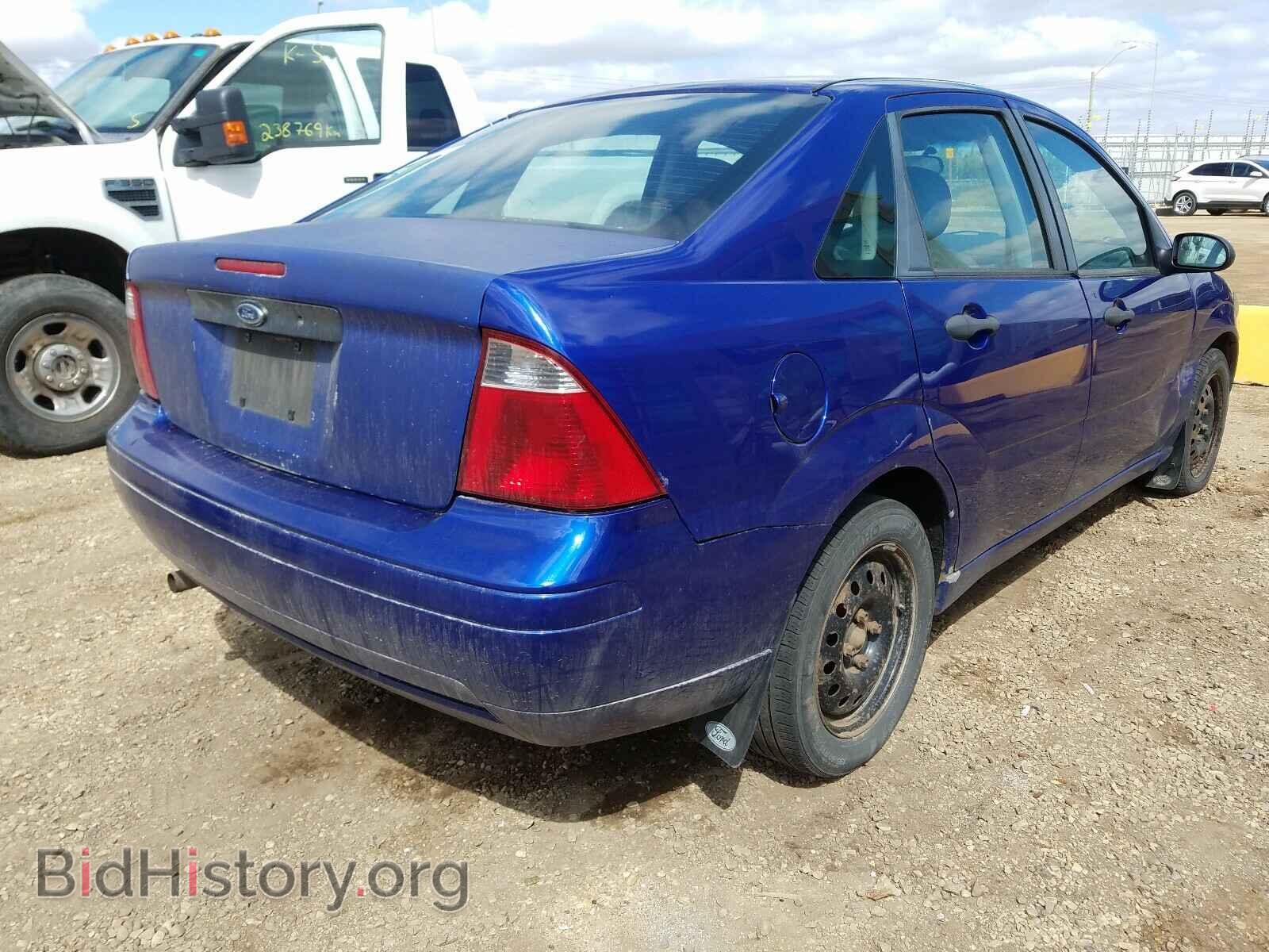 2006 FORD FOCUS - VIN: 1FAFP34N66W240744 - Фото 4