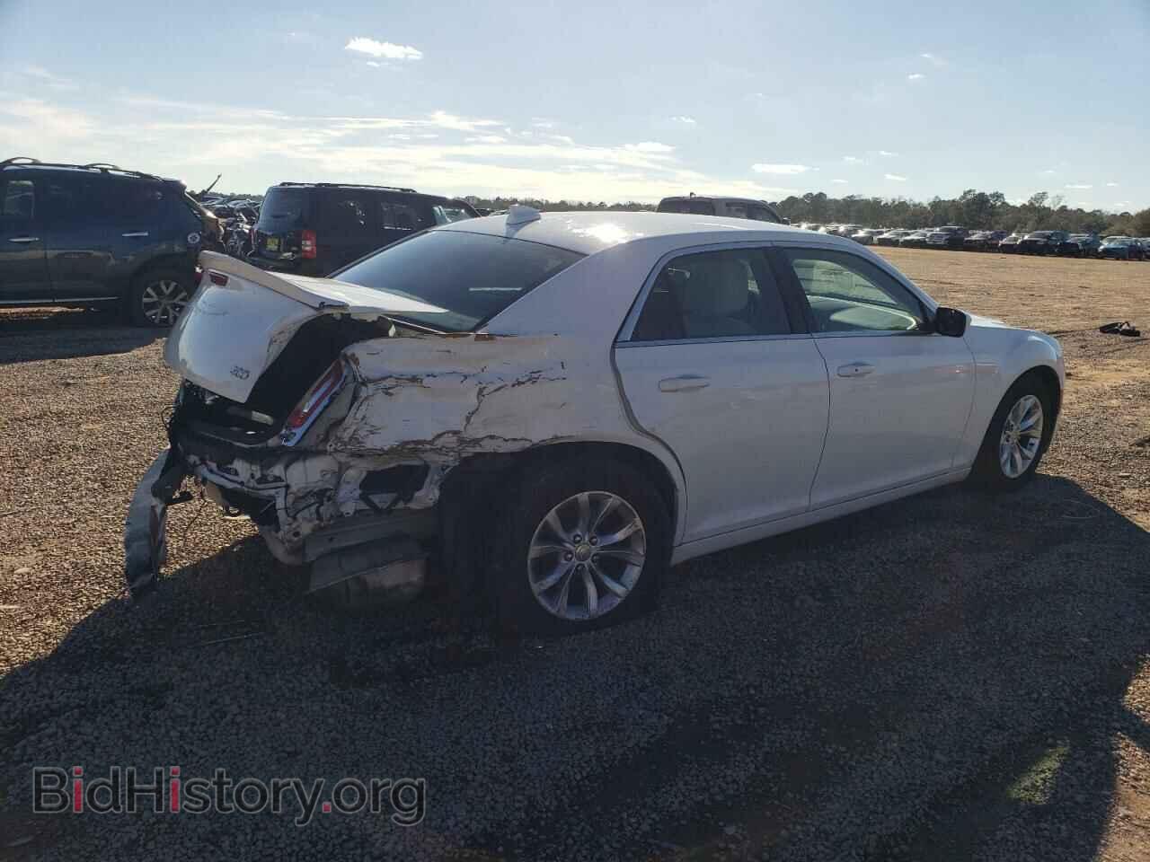 2015 CHRYSLER 300 - VIN: 2C3CCAAG7FH763356 - Фото 3