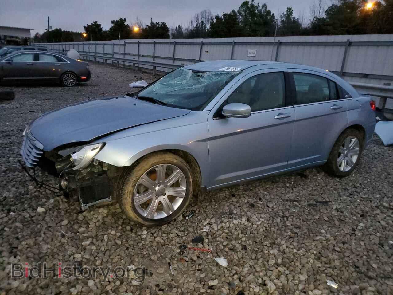 Фотография 1C3CCBAB4DN647594 - CHRYSLER 200 2013