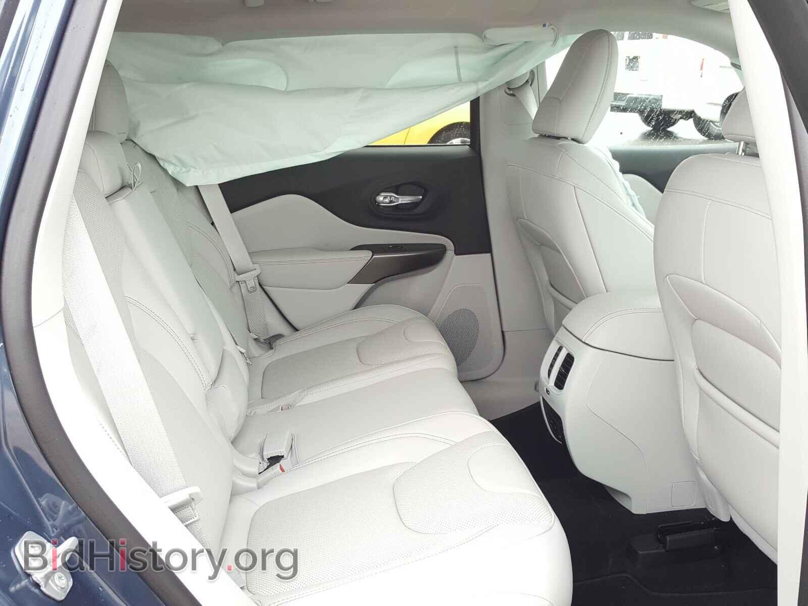 2019 JEEP CHEROKEE - VIN: 1C4PJLDB0KD459615 - Фото 6