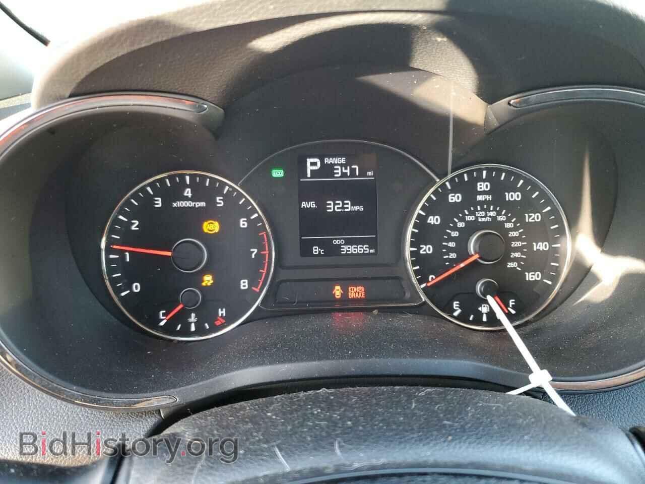 2017 KIA FORTE - VIN: 3KPFK4A70HE014328 - Photo 9