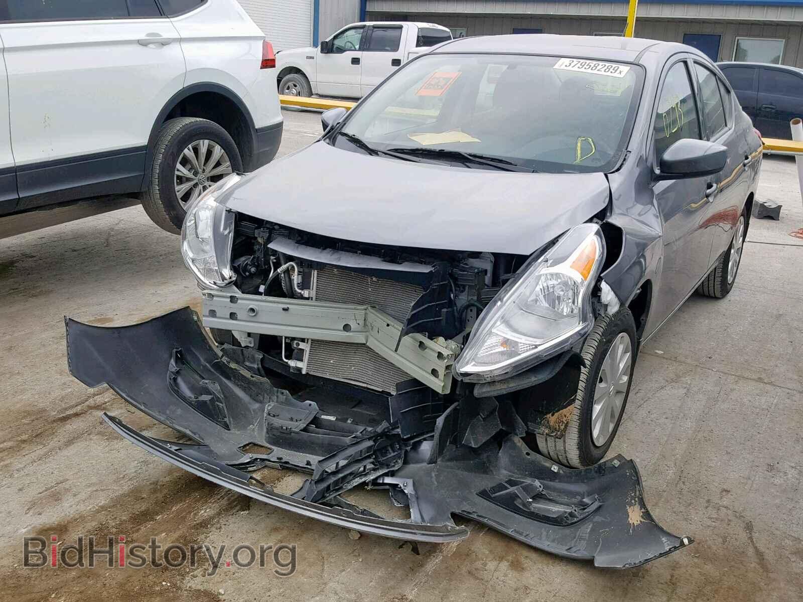 2019 NISSAN VERSA - VIN: 3N1CN7AP1KL803816 - Фото 2