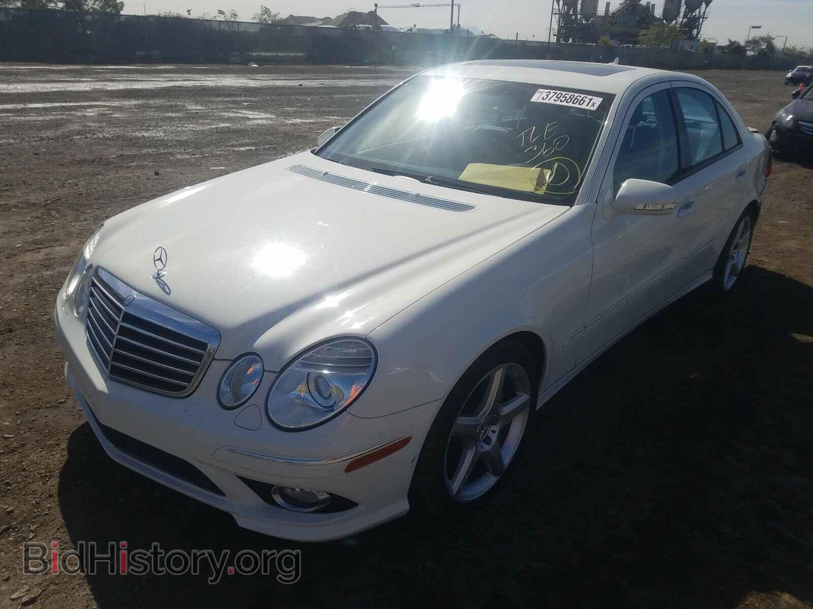 2009 MERCEDES-BENZ E-CLASS - VIN: WDBUF56X79B408691 - Фото 2