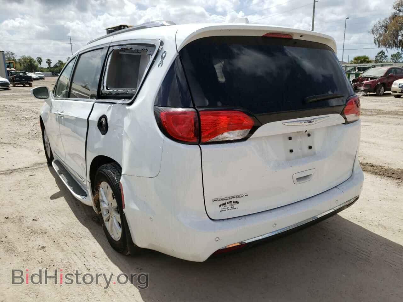 2019 CHRYSLER PACIFICA - VIN: 2C4RC1BG0KR705856 - Фото 3