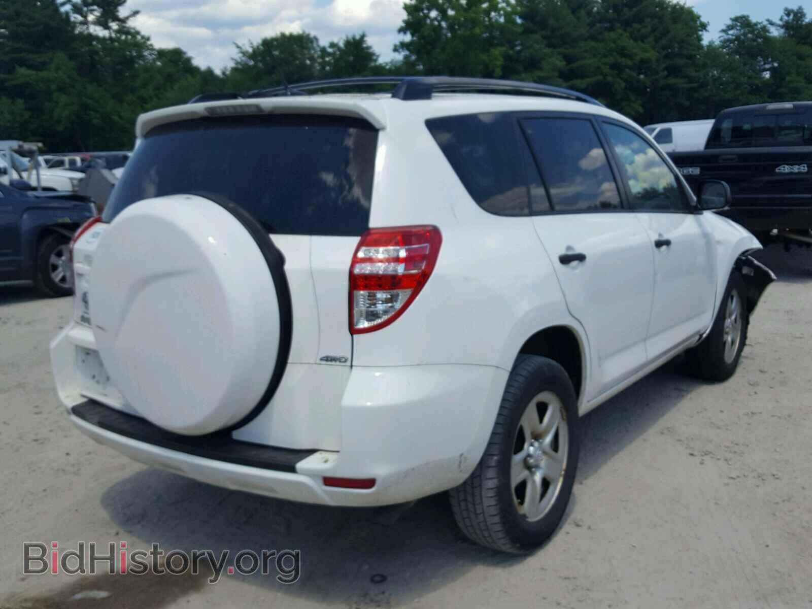 2011 TOYOTA RAV4 - VIN: 2T3BF4DV2BW175224 - Фото 4