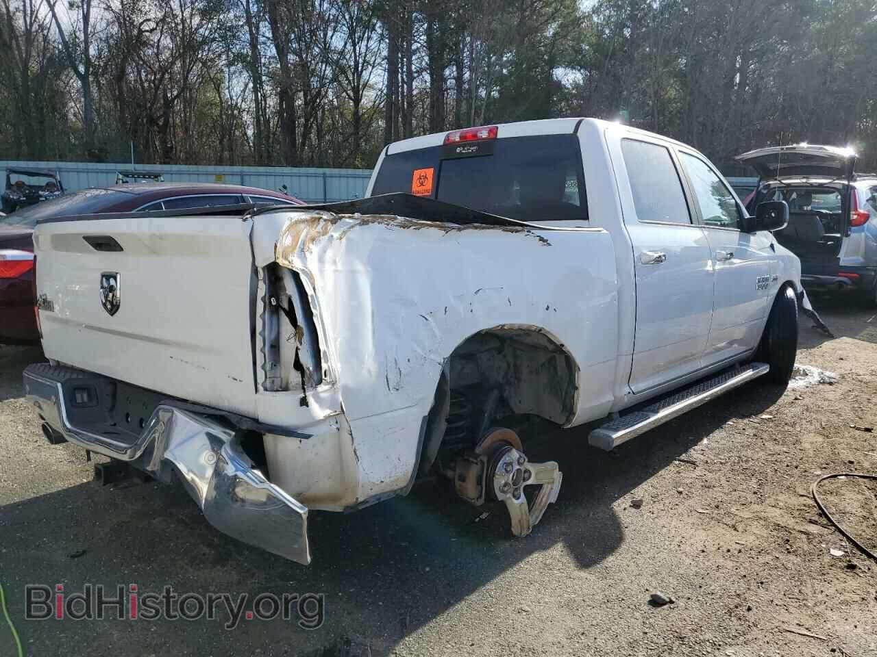 2017 RAM 1500 - VIN: 3C6RR6LTXHG734391 - Фото 3