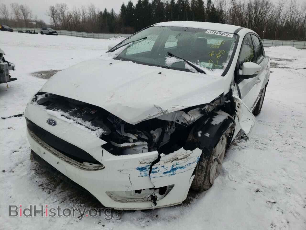 2015 FORD FOCUS - VIN: 1FADP3F28FL204694 - Photo 2