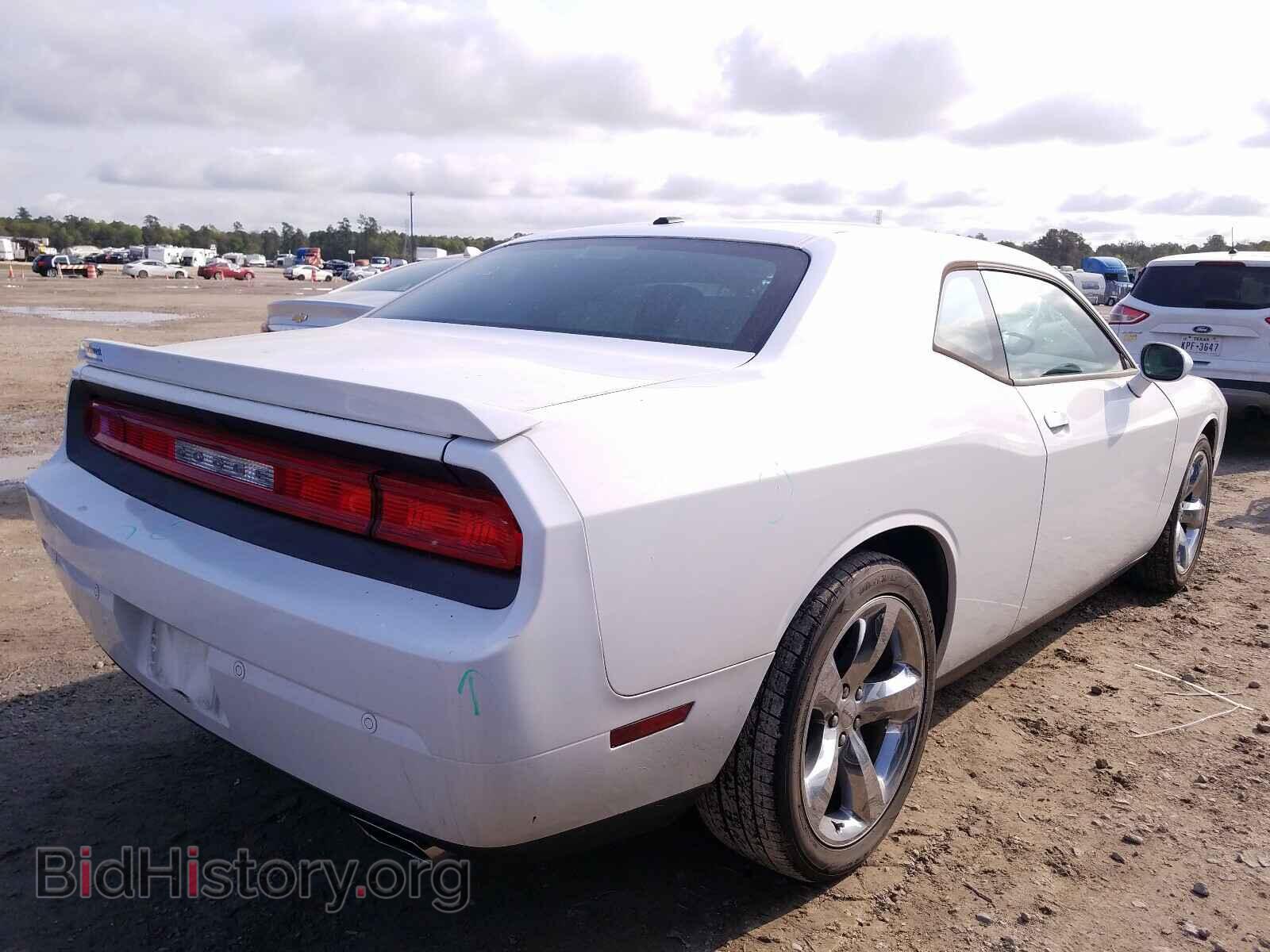 2014 DODGE CHALLENGER - VIN: 2C3CDYAG9EH123718 - Photo 4