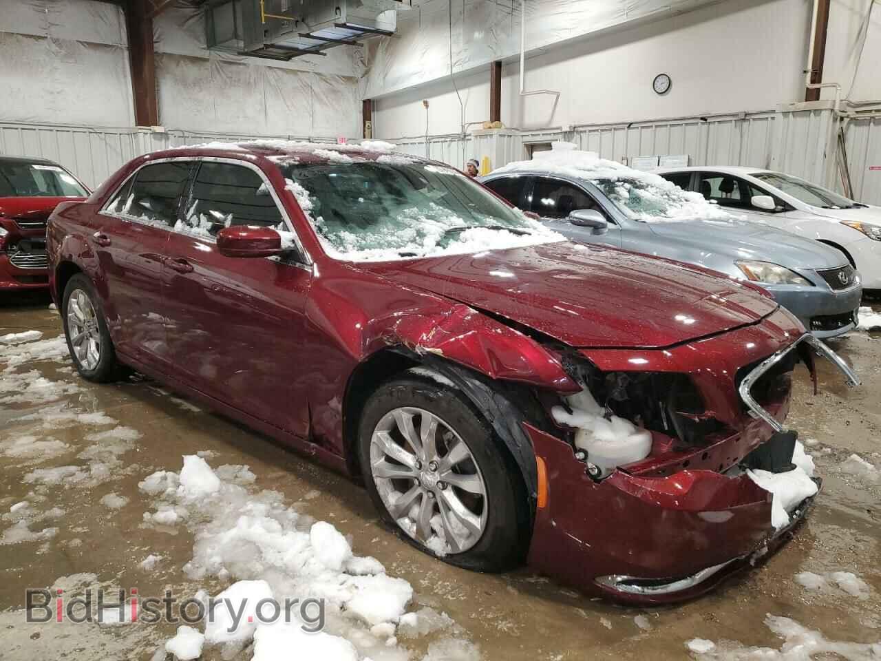 2019 CHRYSLER 300 - VIN: 2C3CCARG2KH623018 - Photo 4