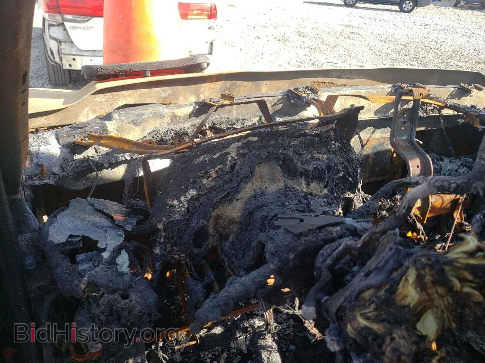 2006 GMC SIERRA - VIN: 1GTHC29G16E272221 - Фото 8