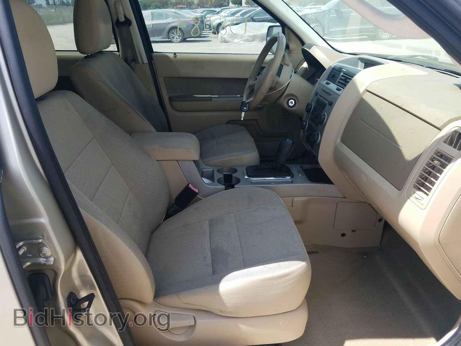 2011 FORD ESCAPE - VIN: 1FMCU0D78BKC48458 - Фото 5