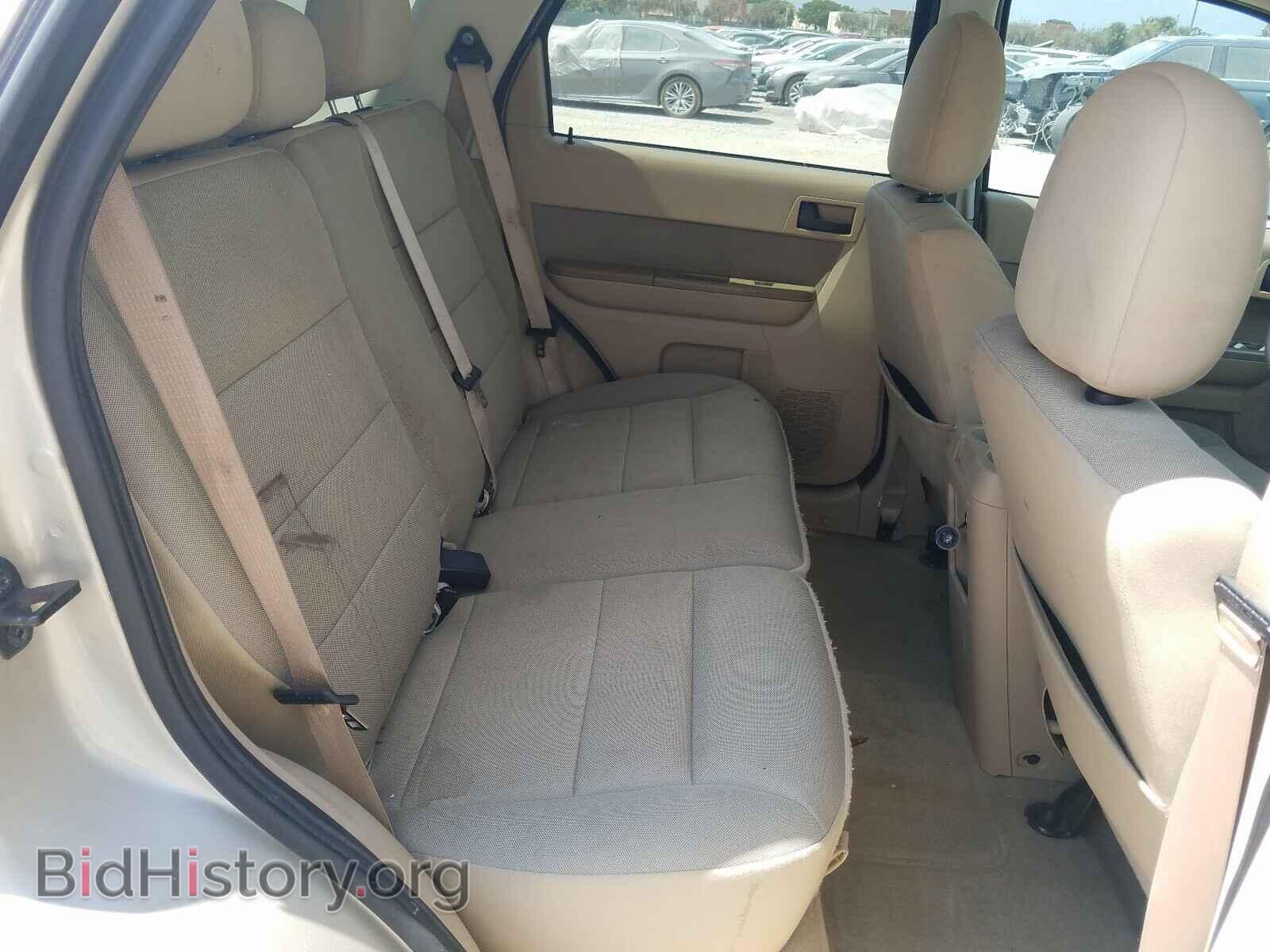 2011 FORD ESCAPE - VIN: 1FMCU0D78BKC48458 - Фото 6