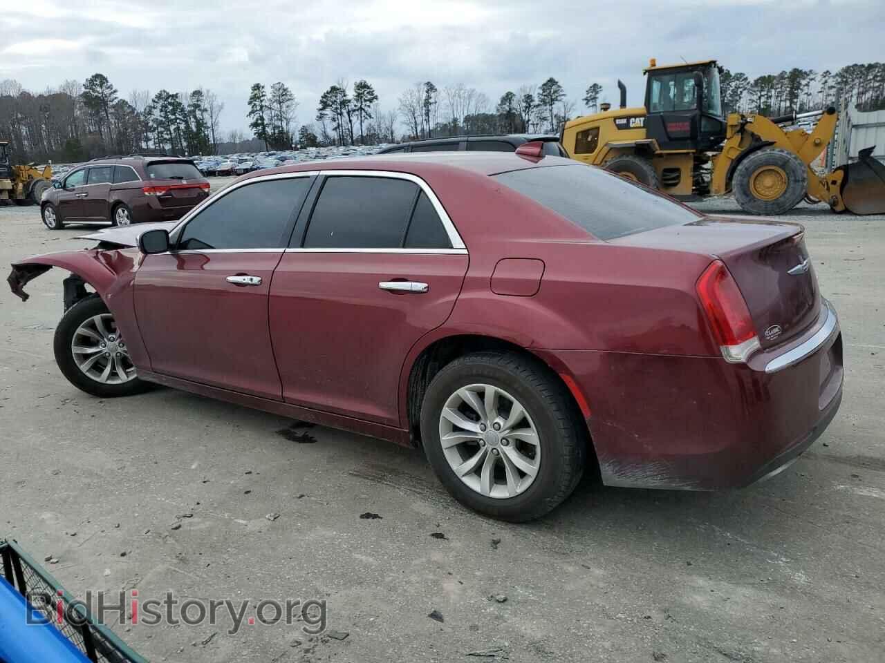 2016 CHRYSLER 300 - VIN: 2C3CCAAG8GH194521 - Фото 2