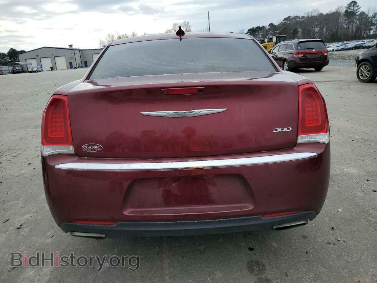 2016 CHRYSLER 300 - VIN: 2C3CCAAG8GH194521 - Фото 6