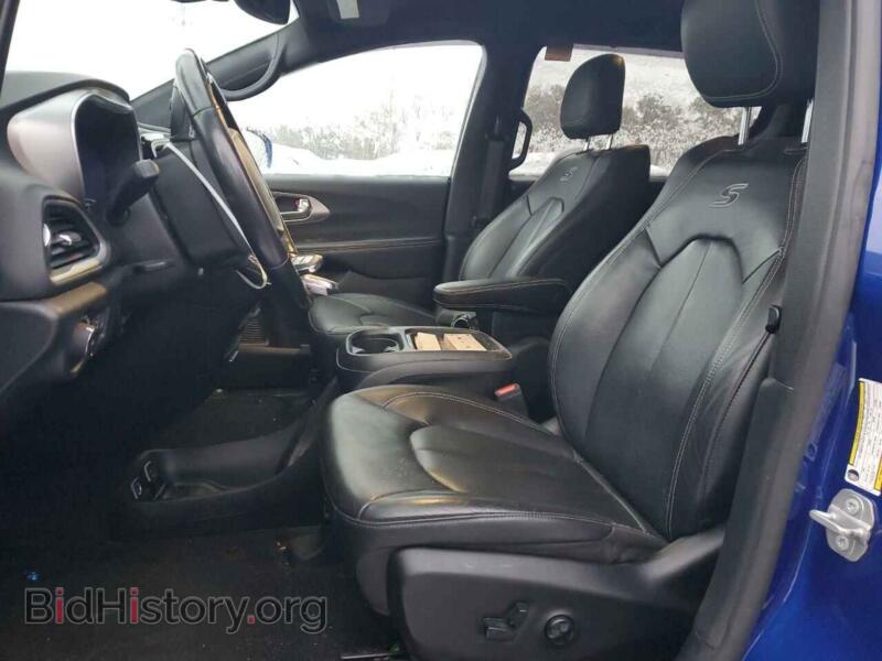 2020 Chrysler PACIFICA (VIN 2C4RC3BG3LR268030) — photo 7 of 13