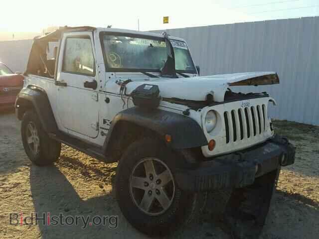 Photo 1J4FA24148L607707 - JEEP WRANGLER 2008