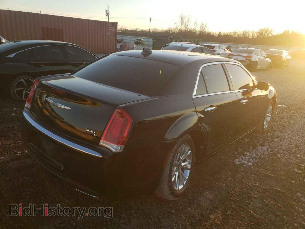 2017 CHRYSLER 300 - VIN: 2C3CCAEG2HH566494 - Фото 3