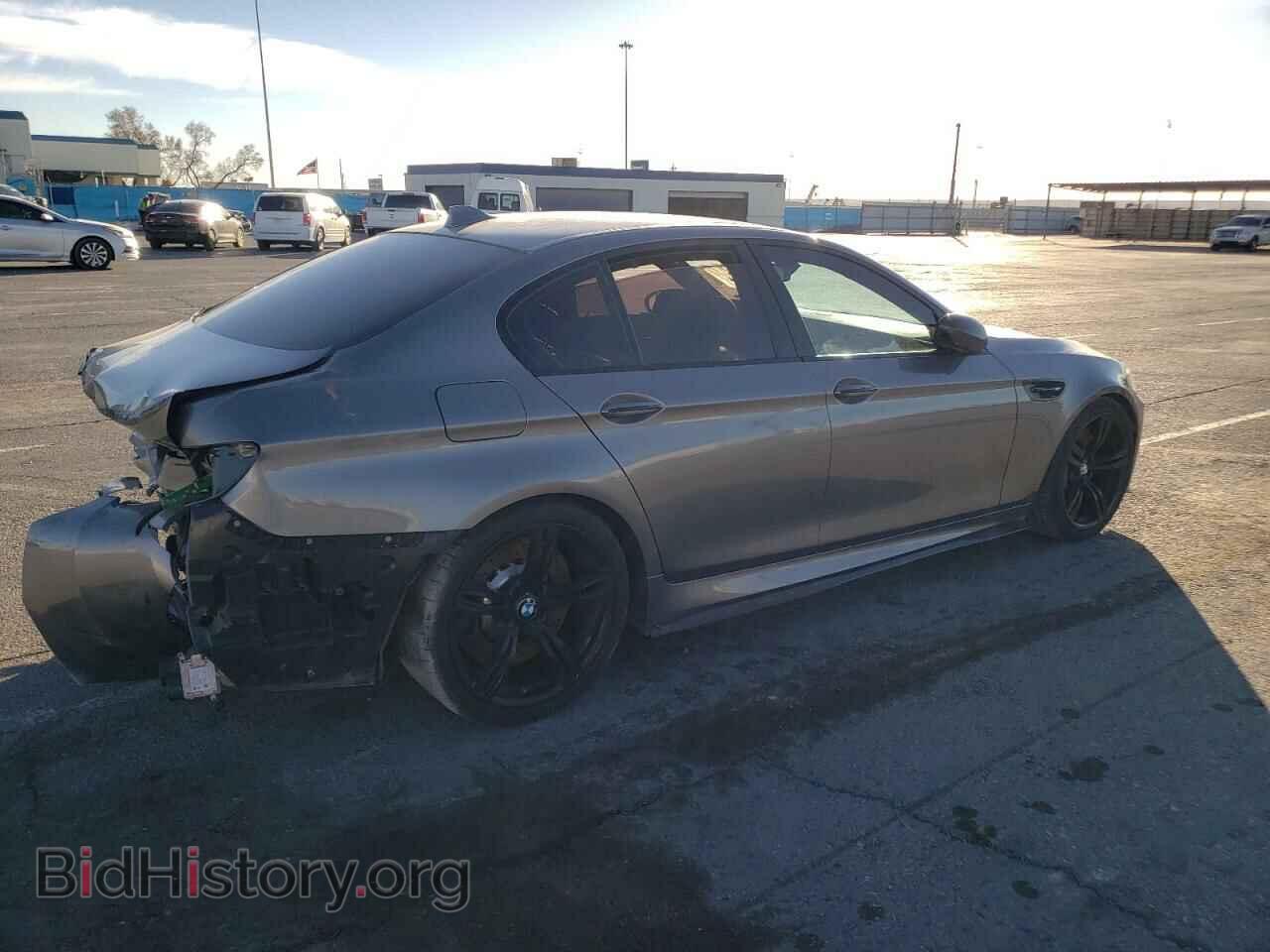 2015 BMW M5 - VIN: WBSFV9C5XFD594565 - Фото 3