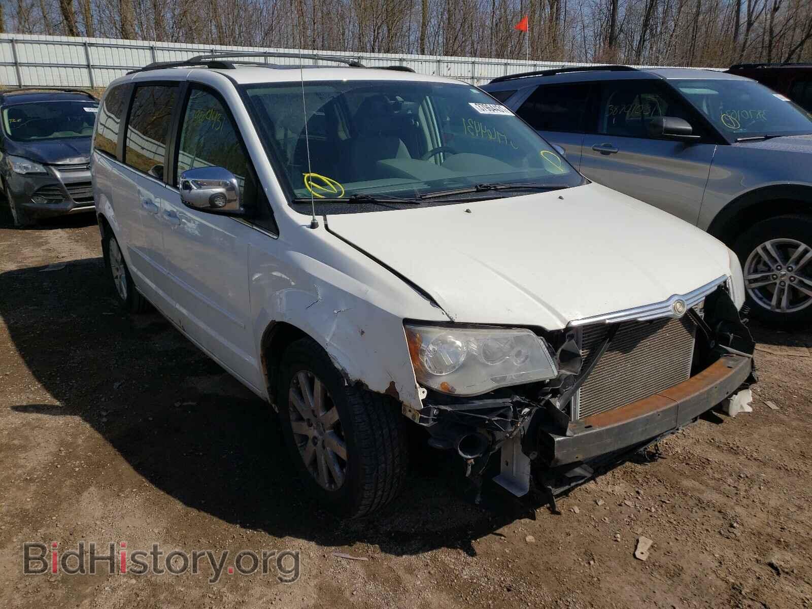 Photo 2A8HR54P28R603250 - CHRYSLER MINIVAN 2008