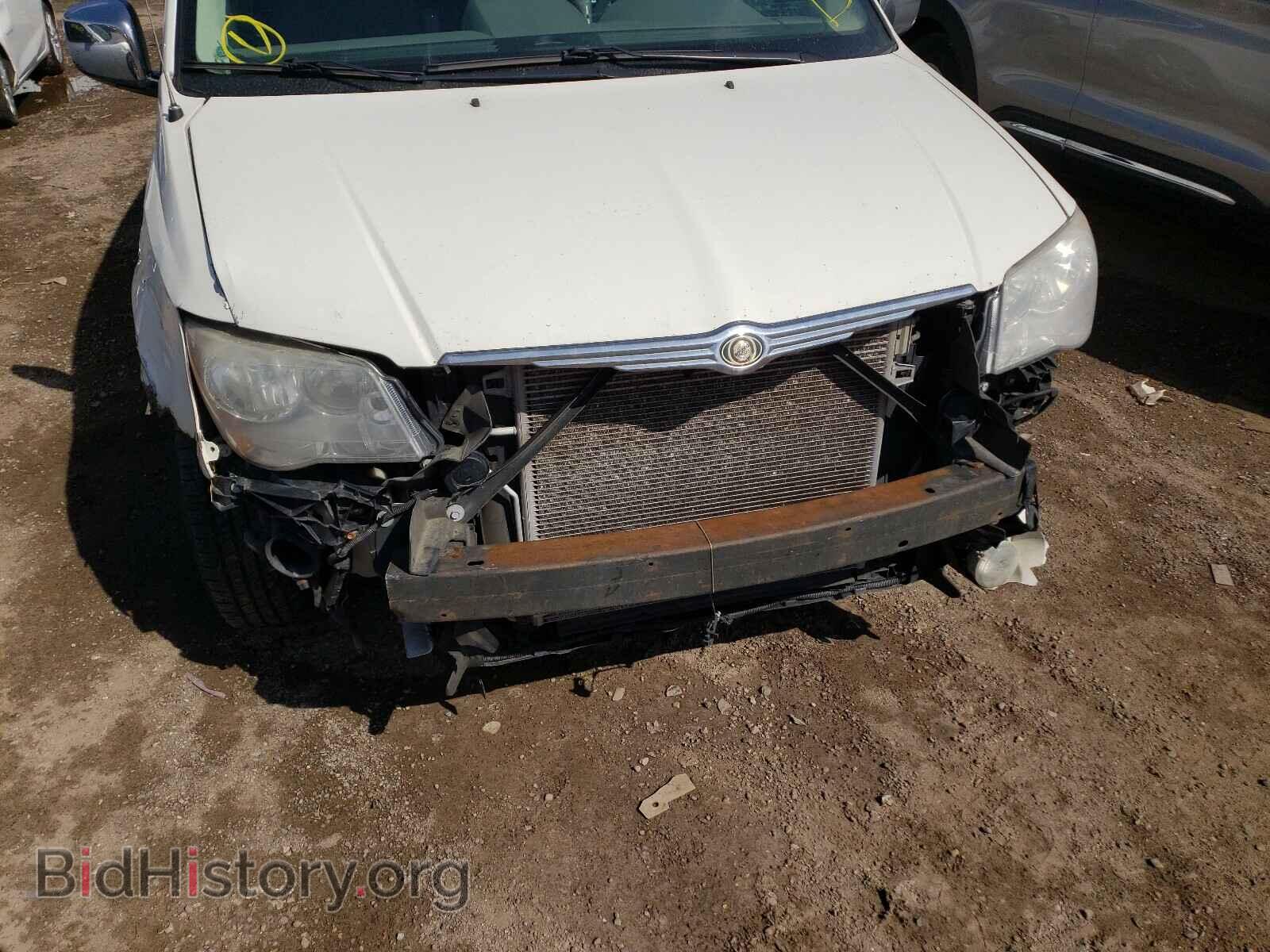 2008 CHRYSLER MINIVAN - VIN: 2A8HR54P28R603250 - Фото 9