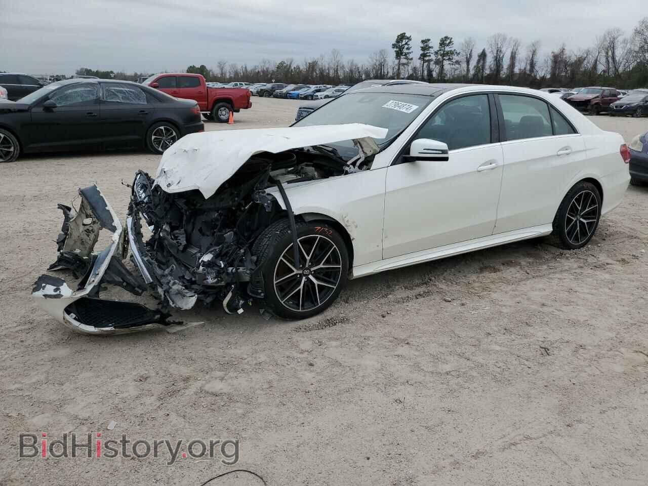 Photo WDDHF5KB5EA886501 - MERCEDES-BENZ E-CLASS 2014