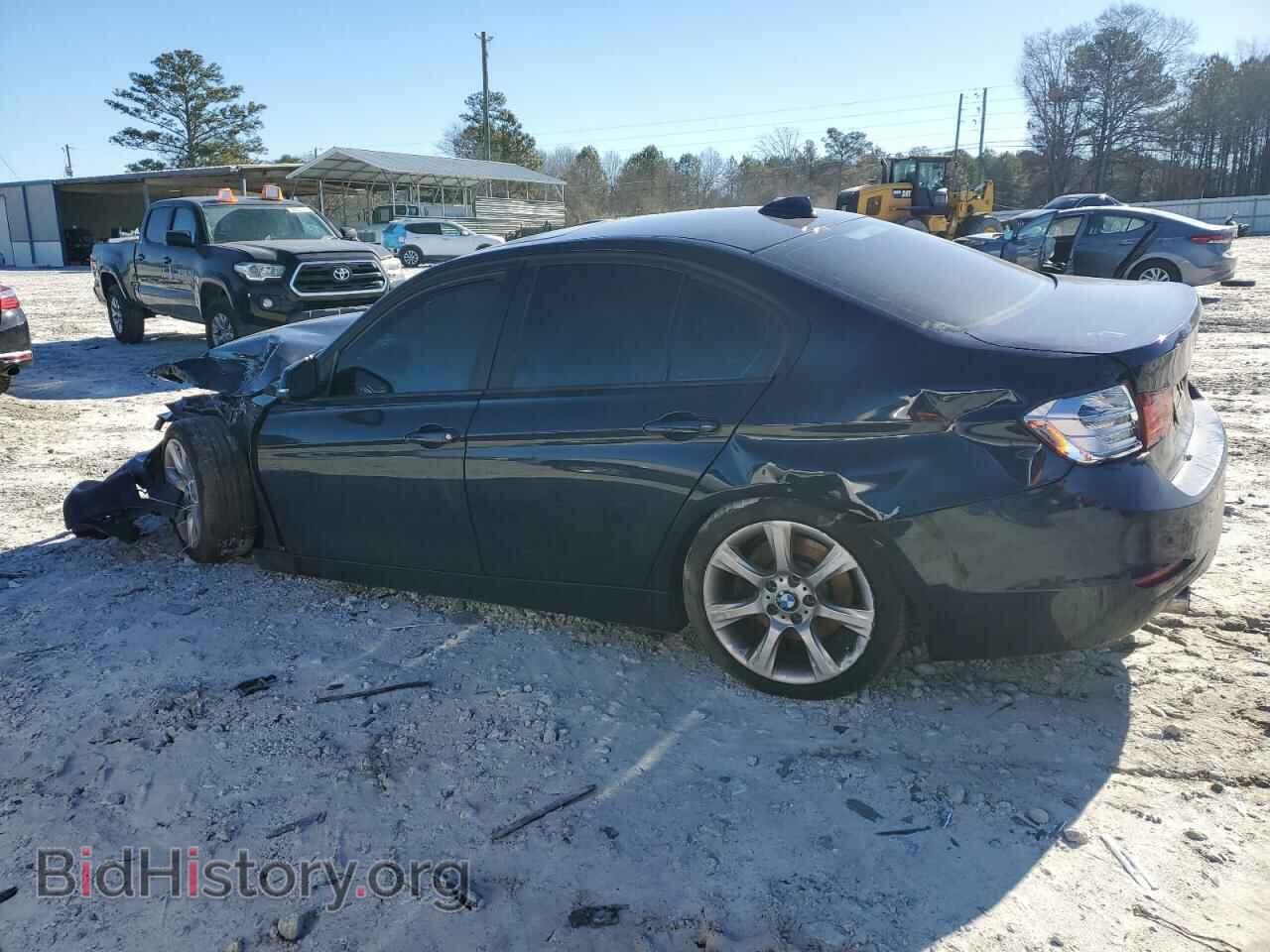 2013 BMW 3 SERIES - VIN: WBA3A9G50DNP37320 - Фото 2