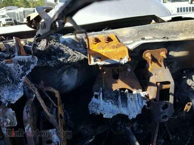 2002 CADILLAC DEVILLE - VIN: 1G6KD54Y62U247001 - Photo 8