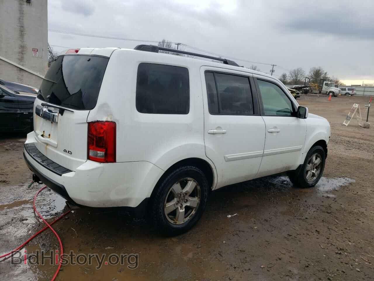 2011 HONDA PILOT - VIN: 5FNYF4H53BB067124 - Фото 3