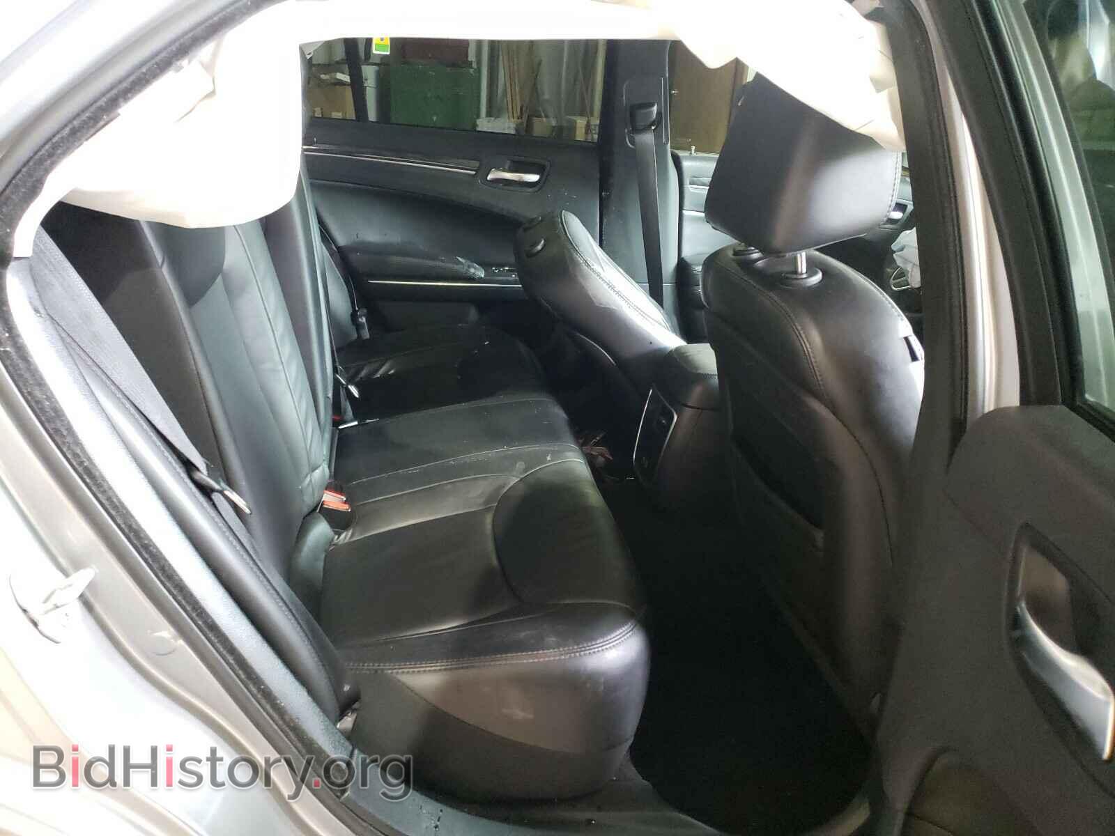 2018 CHRYSLER 300 - VIN: 2C3CCAAG6JH263732 - Фото 6