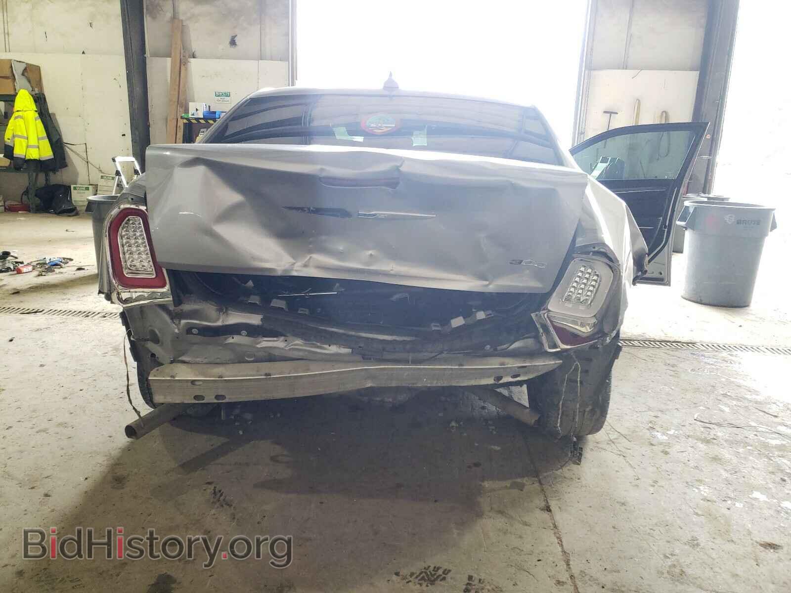 2018 CHRYSLER 300 - VIN: 2C3CCAAG6JH263732 - Фото 10