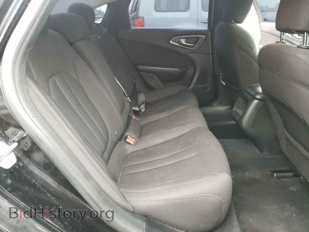 2015 CHRYSLER 200 - VIN: 1C3CCCAB3FN597747 - Фото 6