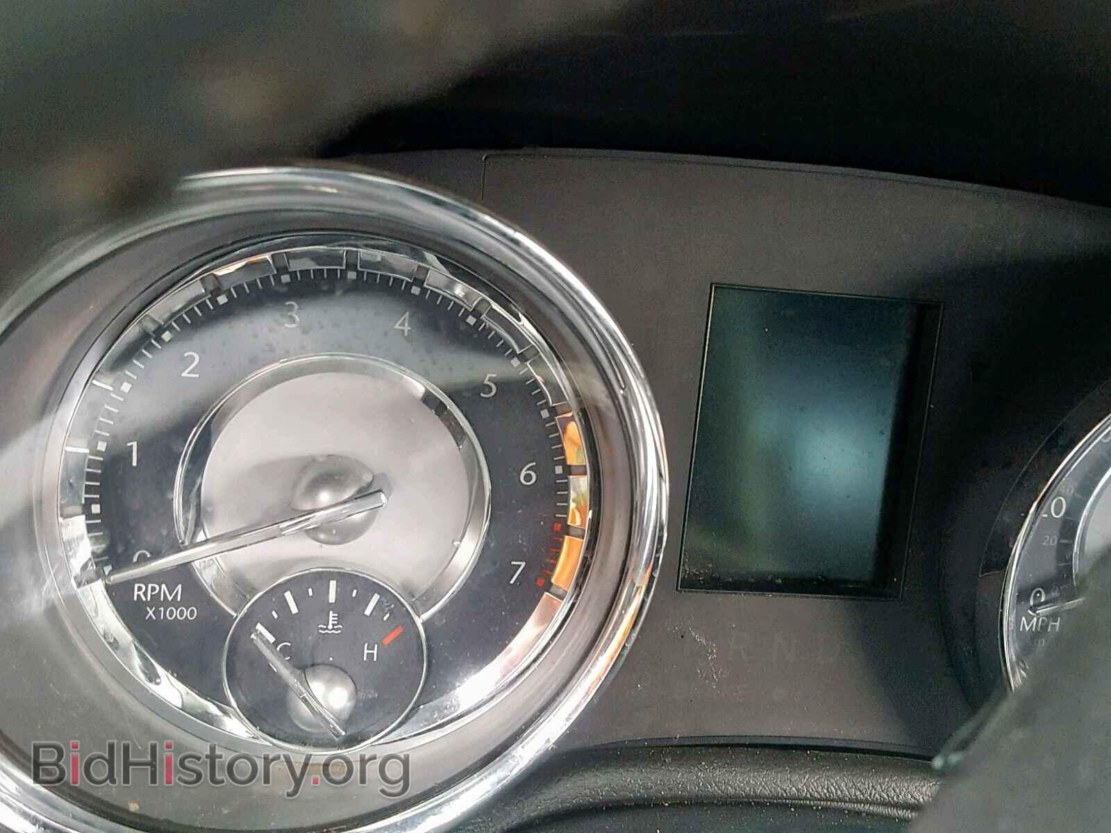 2011 CHRYSLER 300 - VIN: 2C3CA4CG4BH523549 - Фото 8