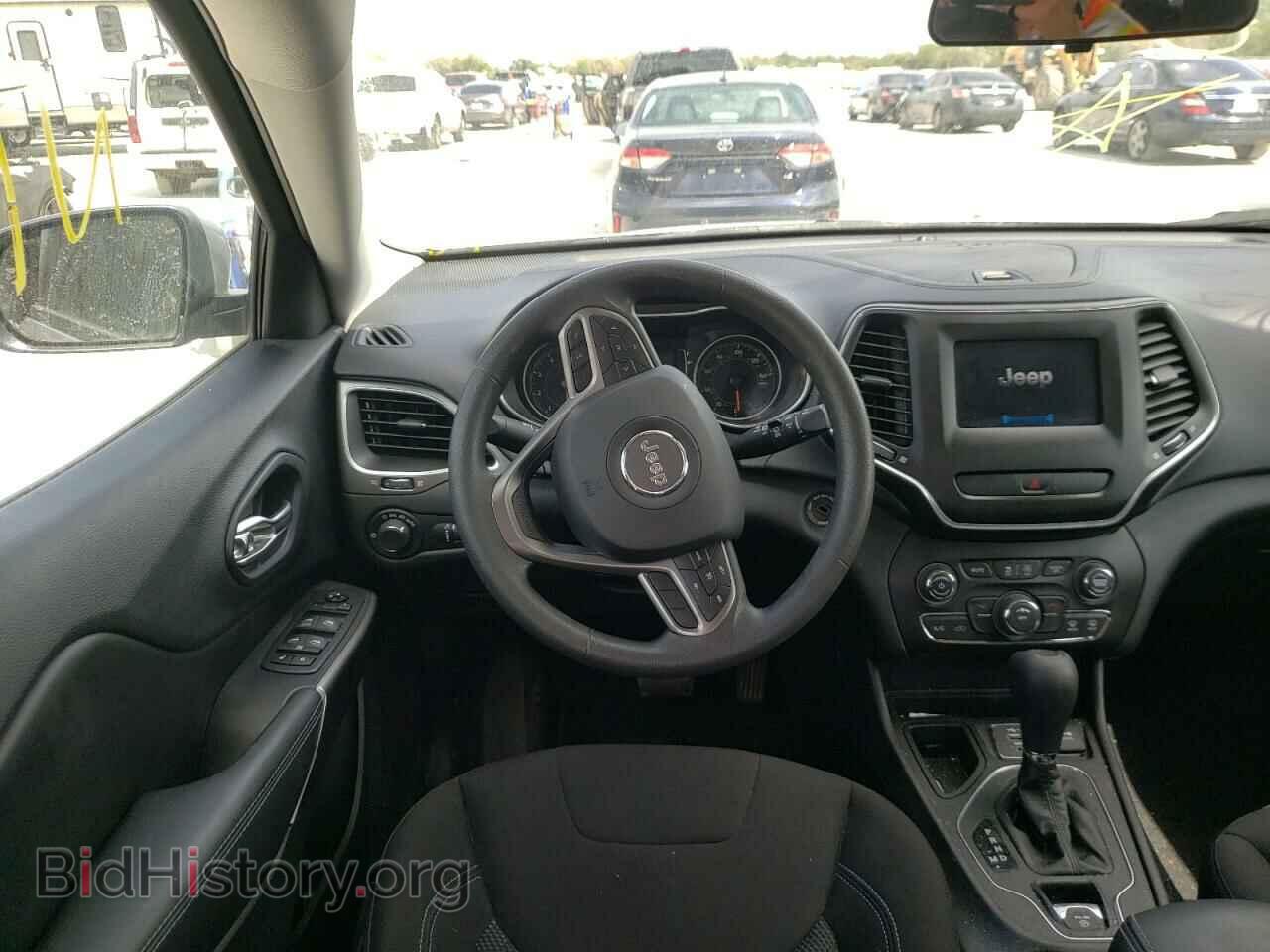 2020 JEEP CHEROKEE - VIN: 1C4PJLCB1LD556471 - Фото 9