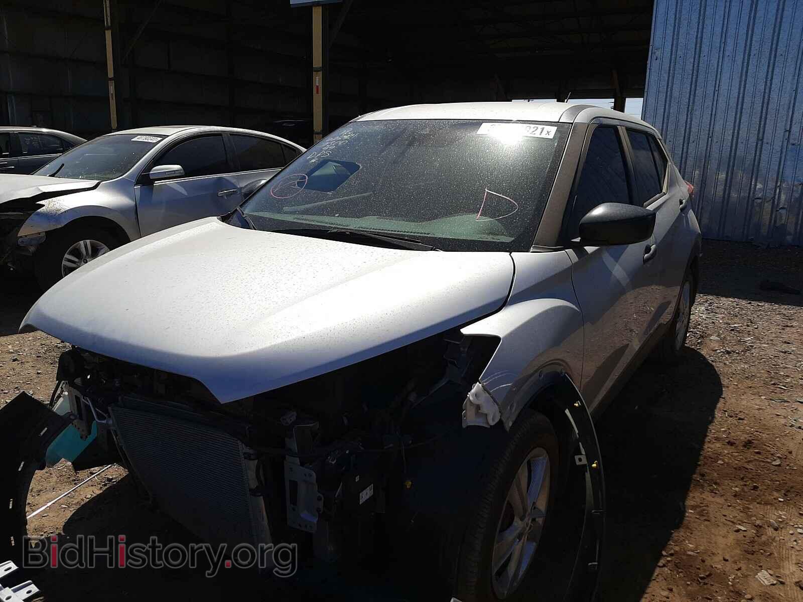 2020 NISSAN KICKS - VIN: 3N1CP5BV2LL487775 - Фото 2