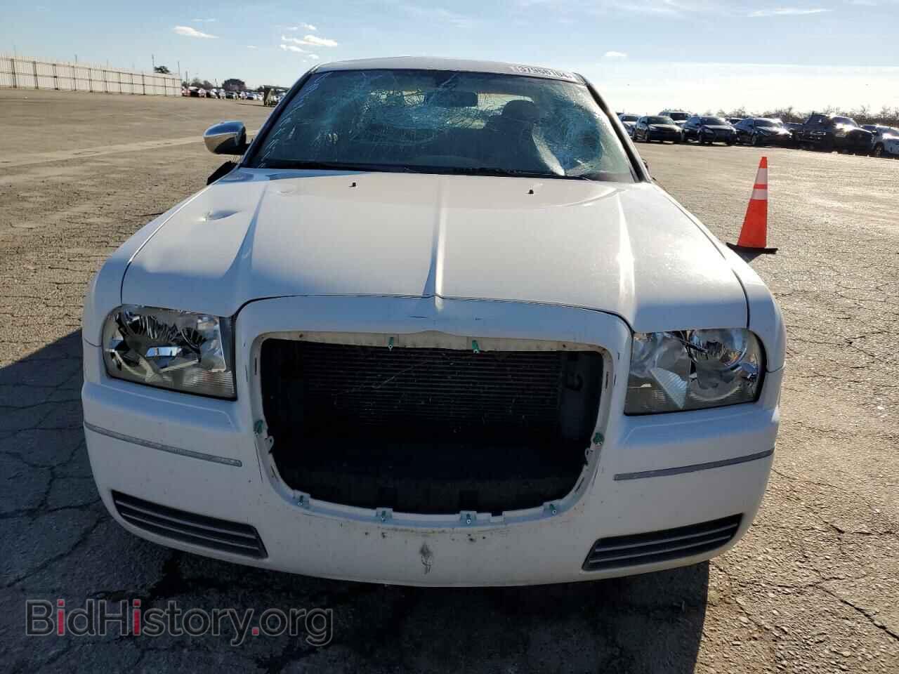 2009 CHRYSLER 300 - VIN: 2C3KA43D39H612444 - Фото 5