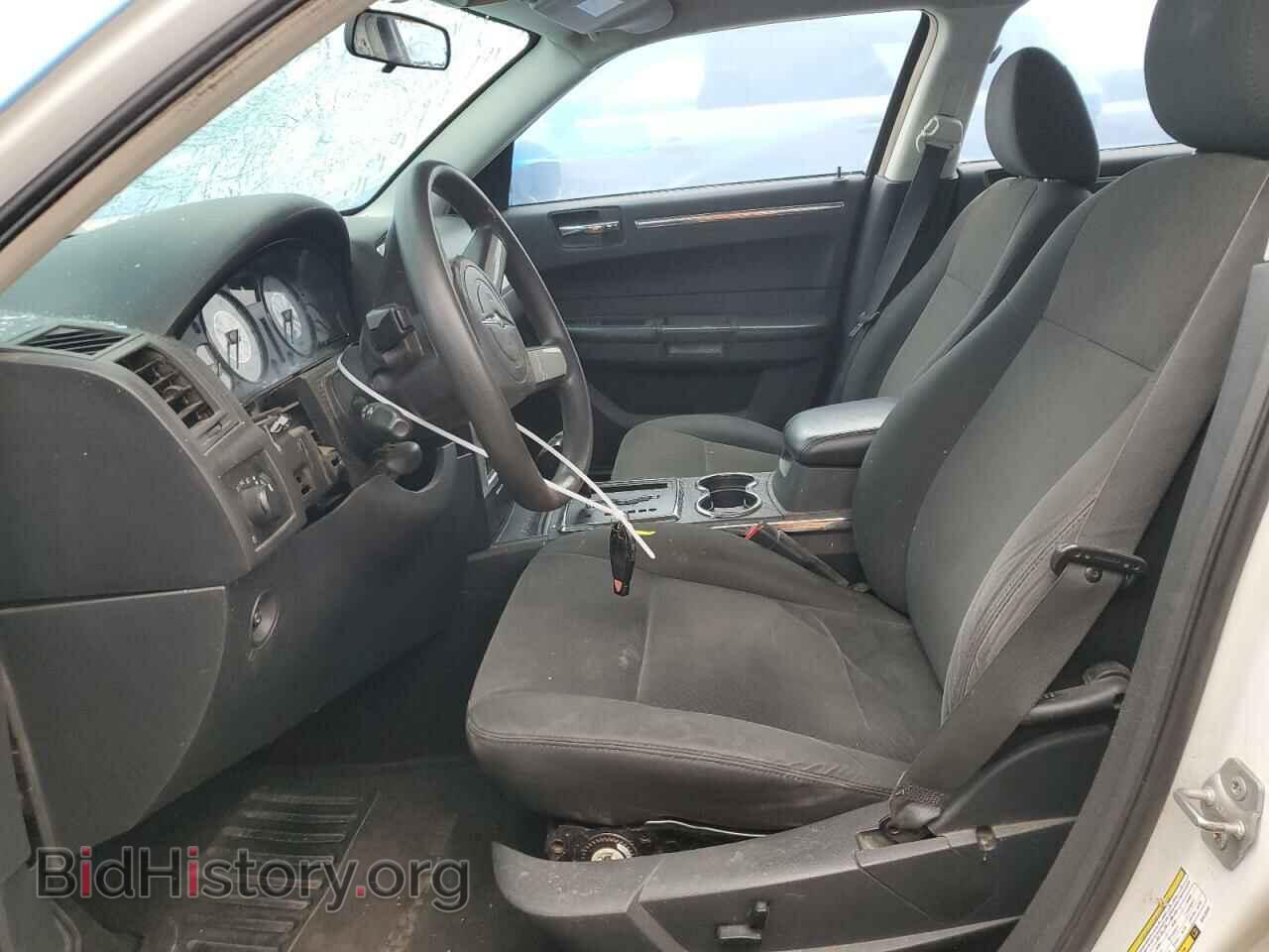 2009 CHRYSLER 300 - VIN: 2C3KA43D39H612444 - Фото 7