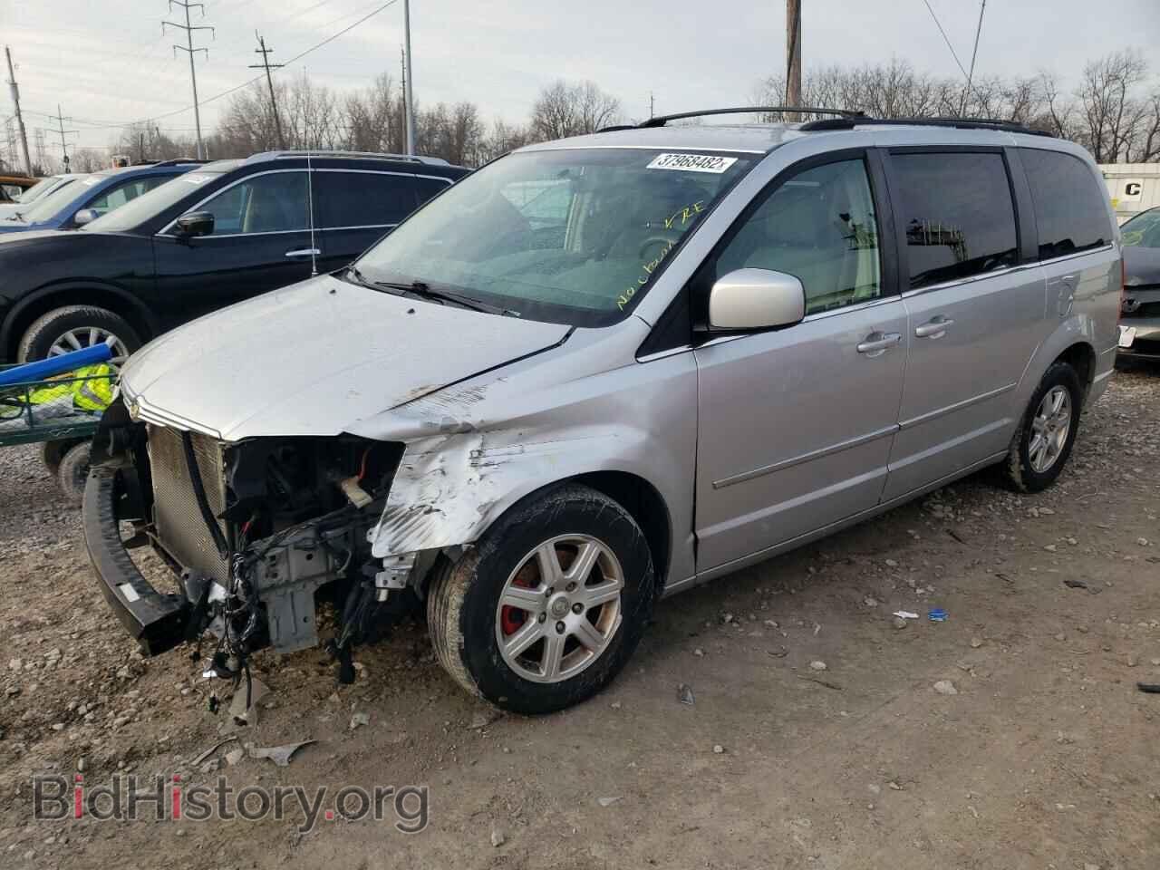 2010 CHRYSLER MINIVAN - VIN: 2A4RR5D12AR501714 - Фото 2