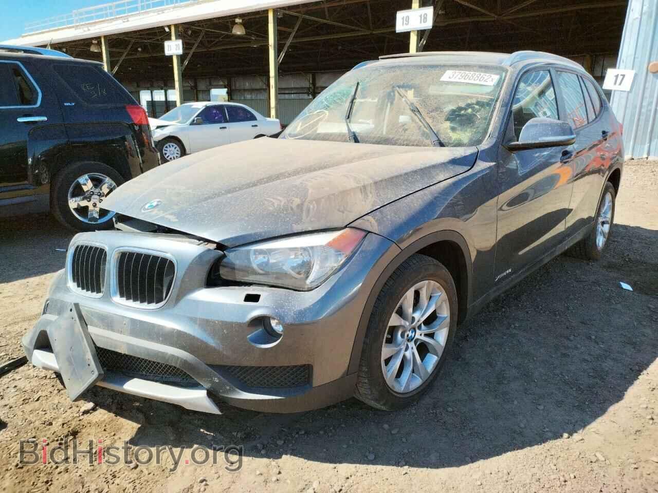 2014 BMW X1 - VIN: WBAVL1C51EVY23313 - Фото 2