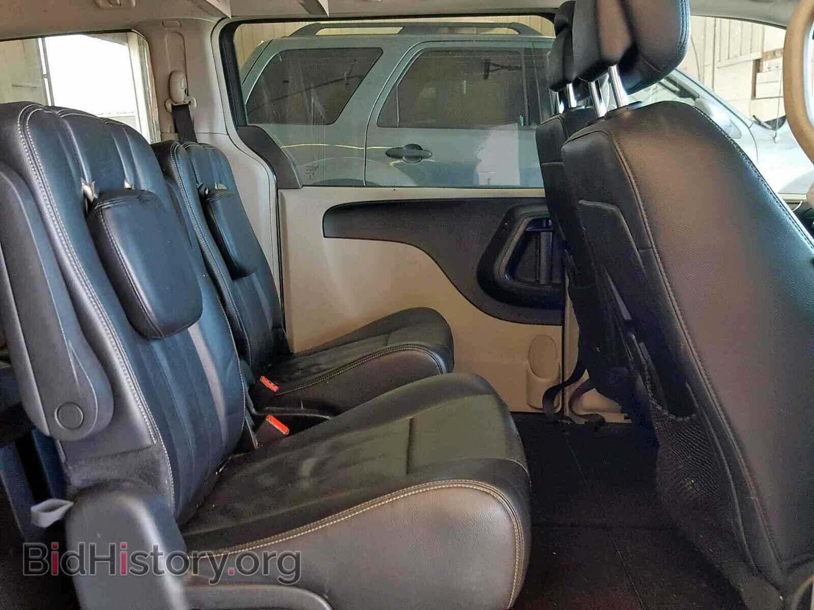 2013 CHRYSLER TOWN & COU - VIN: 2C4RC1BG8DR674083 - Фото 6