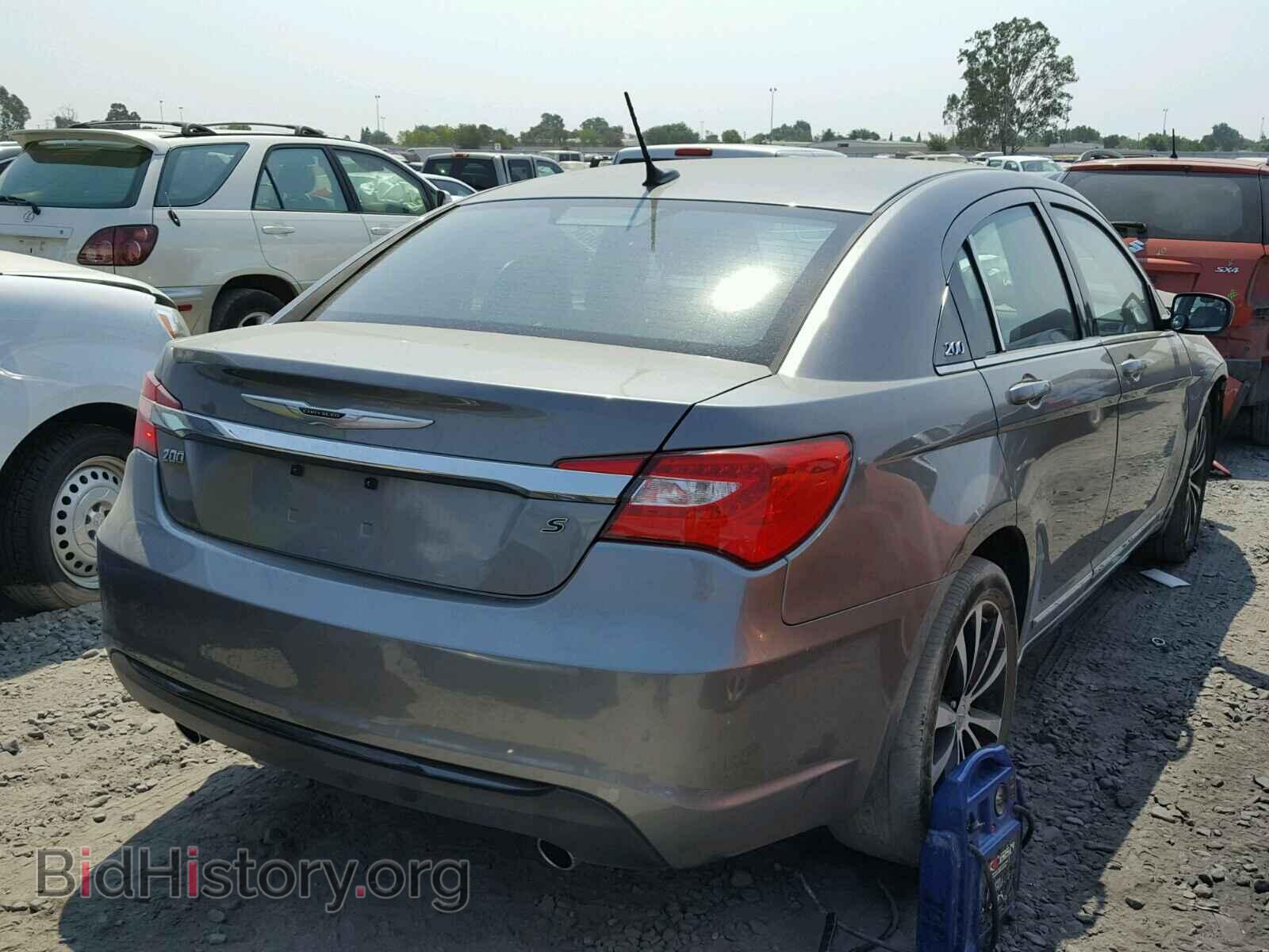 2012 CHRYSLER 200 - VIN: 1C3CCBHG5CN276848 - Фото 4