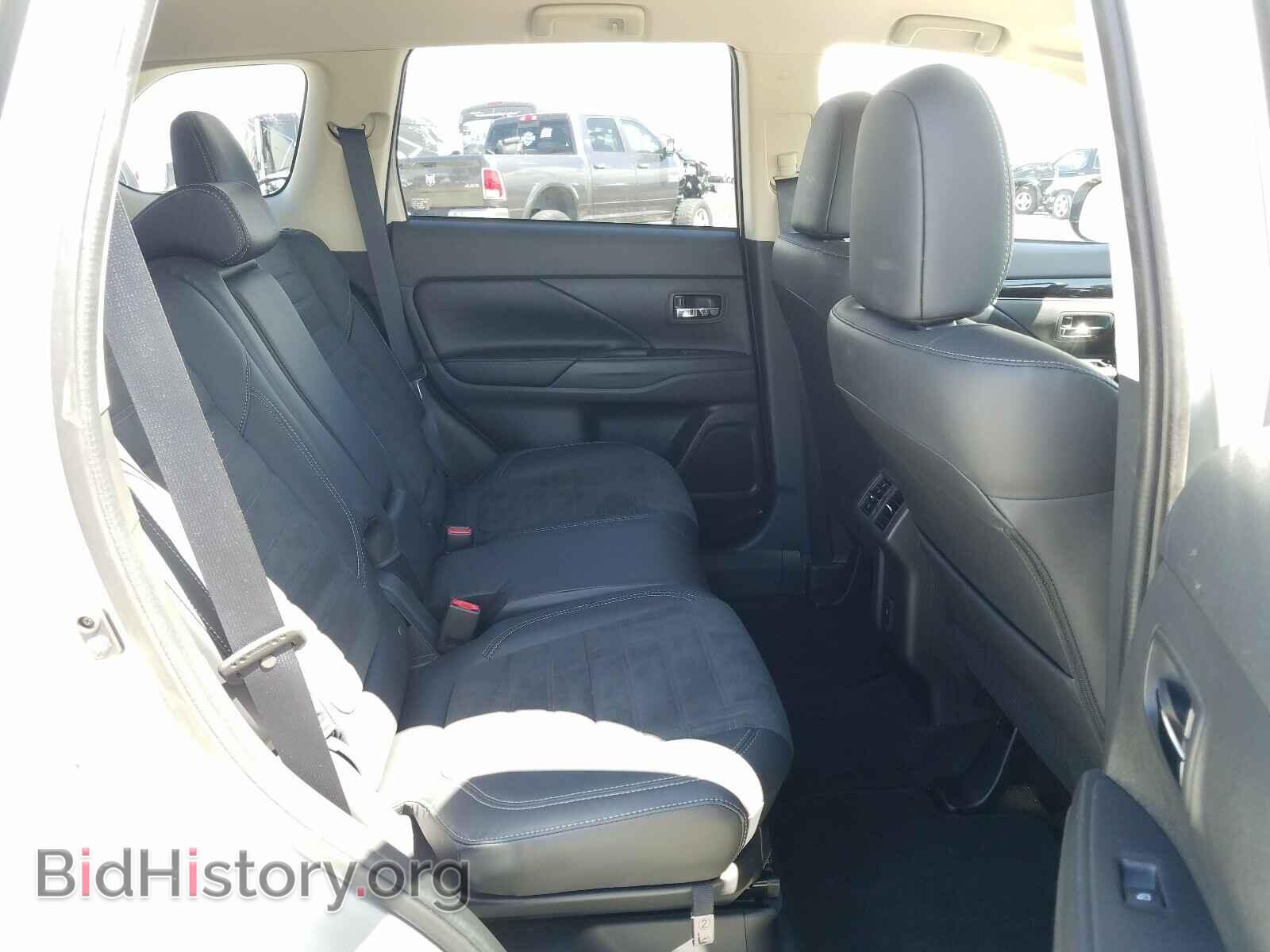 2020 MITSUBISHI OUTLANDER - VIN: JA4AZ3A36LZ021966 - Фото 6