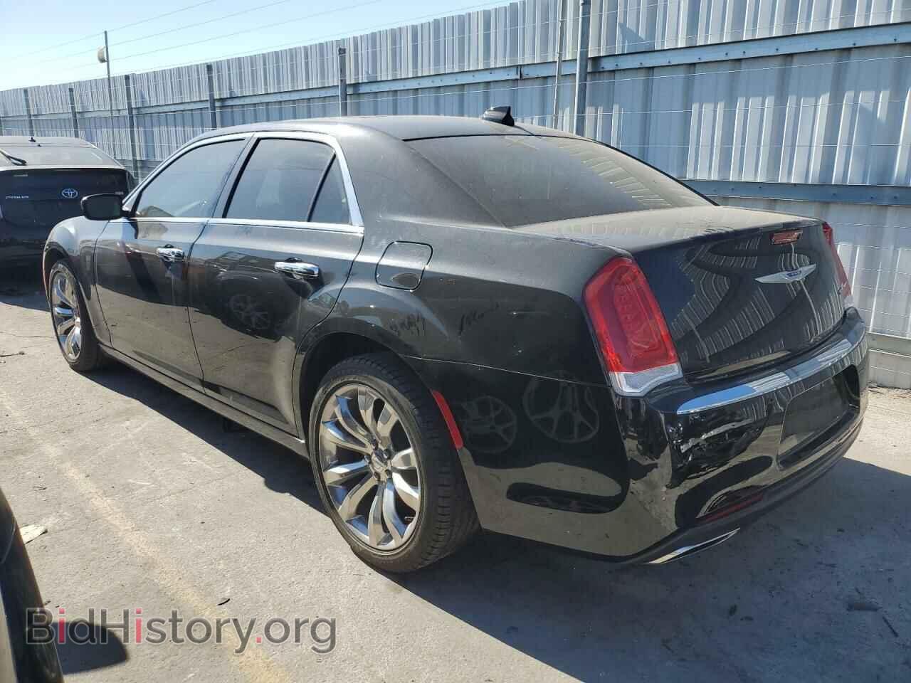2020 CHRYSLER 300 - VIN: 2C3CCAEG3LH124428 - Фото 2