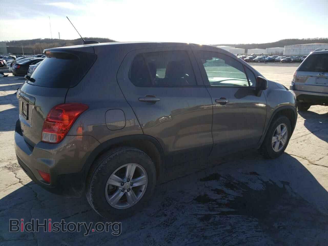 2021 CHEVROLET TRAX - VIN: KL7CJNSM2MB365438 - Фото 3